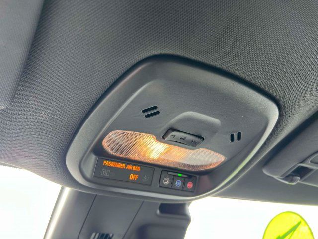 Used 2024 Chevrolet Trax RS w/ Driver Confidence Package FWD image 29