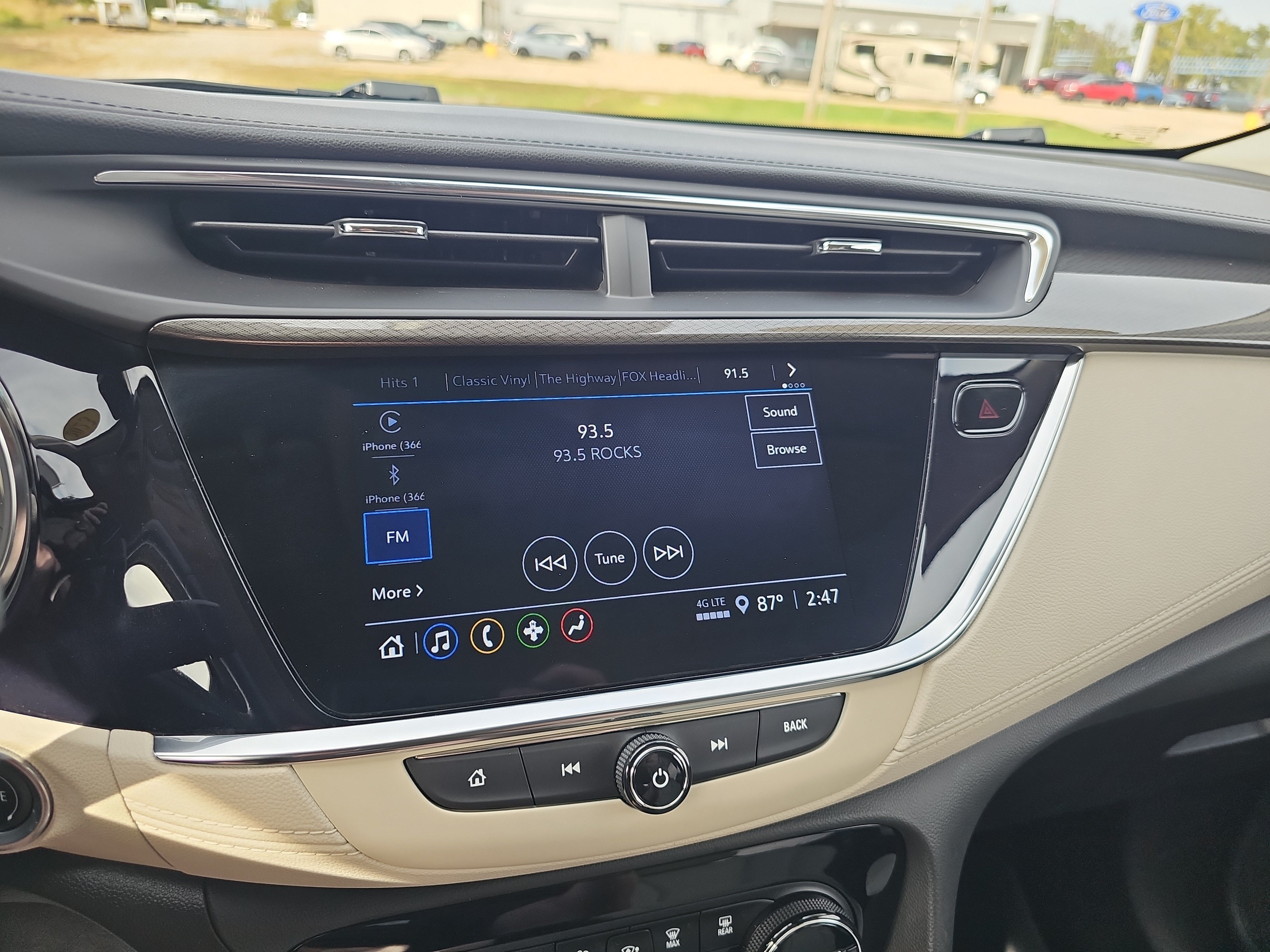 Used 2023 Buick Encore GX Select w/ Safety Package II AWD/4WD image 25