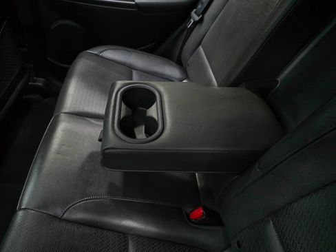 Used 2019 Hyundai Kona Limited FWD image 17