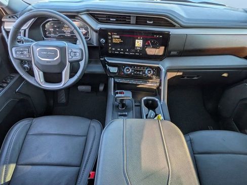 Used 2025 GMC Sierra 1500 Denali AWD/4WD image 14