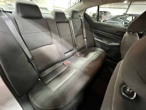 Used 2024 Nissan Altima 2.5 SV image 26