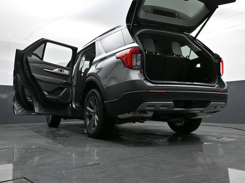 New 2026 Ford Explorer Active w/ Active Comfort Package AWD/4WD image 39