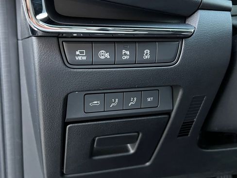 Certified 2025 MAZDA MAZDA3 2.5 Turbo Sedan w/Premium Plus image 18