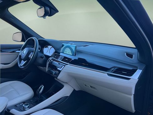 Used 2022 BMW X1 xDrive28i w/ Convenience Package image 24