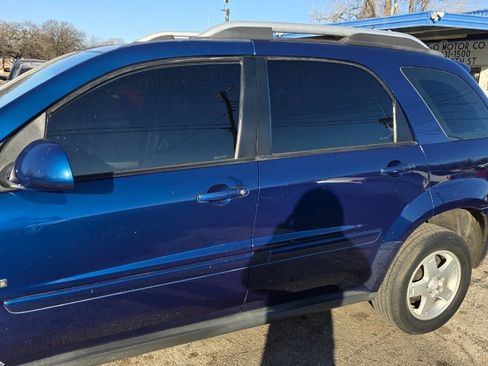 Used 2008 Pontiac Torrent 2WD image 2