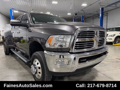 Used 2016 RAM 3500 Big Horn image 28