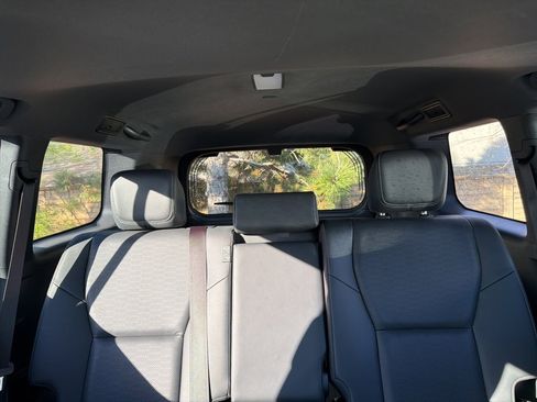 Used 2024 Toyota Land Cruiser image 28