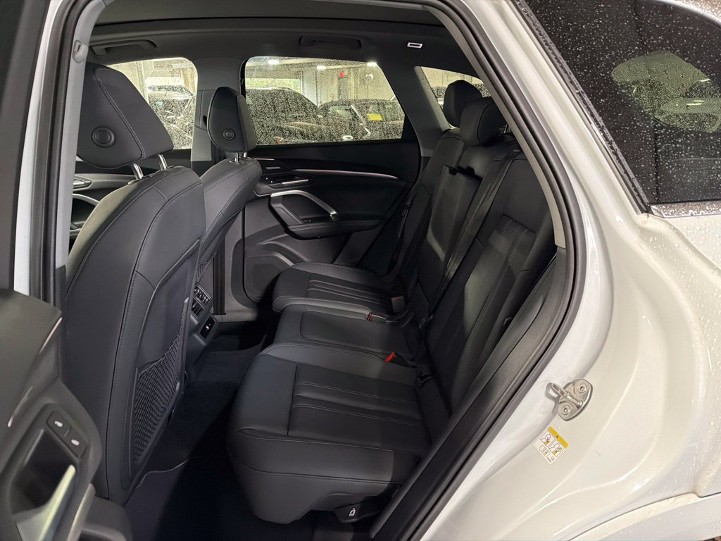 Used 2026 Audi Q5 Premium Plus AWD/4WD image 14
