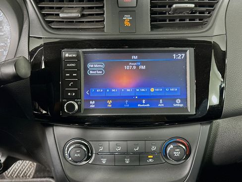 Used 2019 Nissan Sentra S image 19