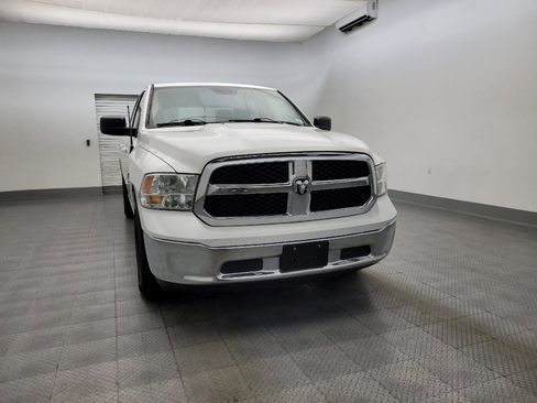 Used 2019 RAM 1500 Classic SLT image 14