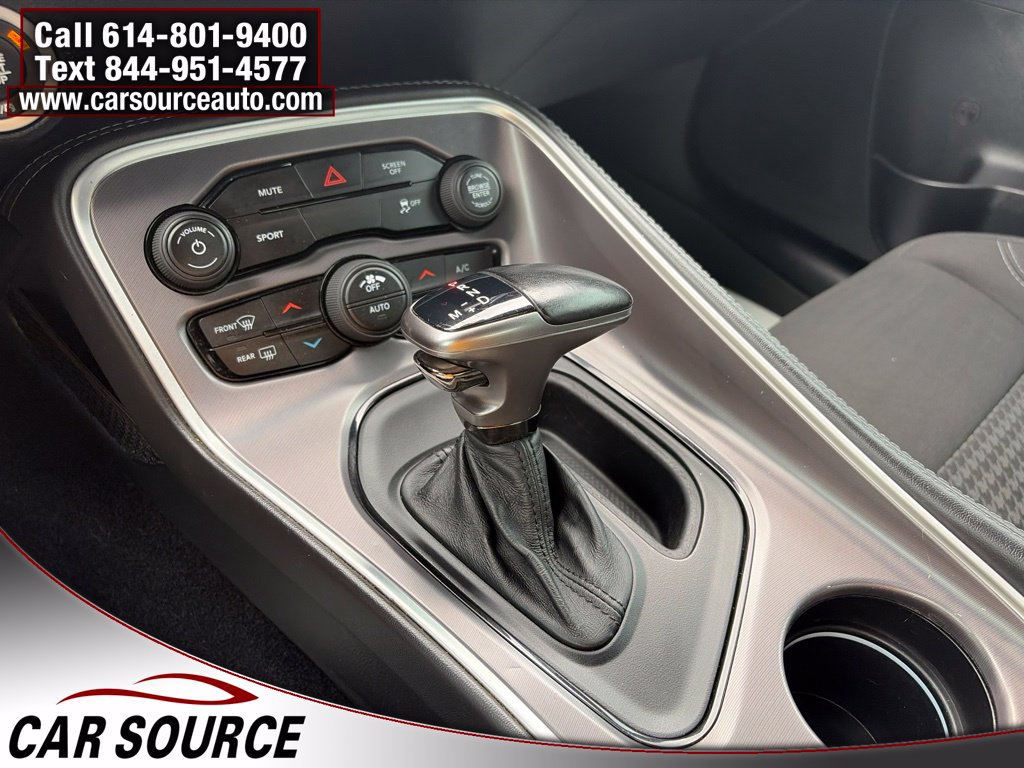 Used 2019 Dodge Challenger SXT AWD/4WD image 22