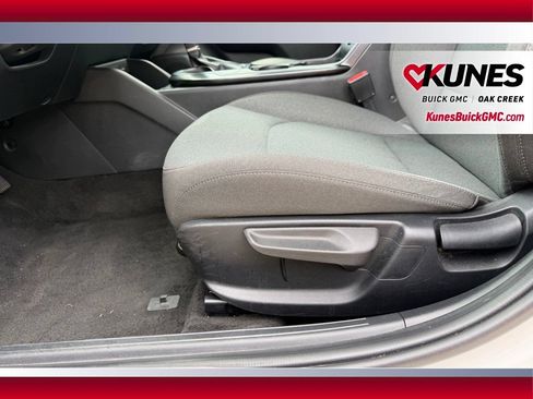 Used 2025 Kia K4 FWD image 14