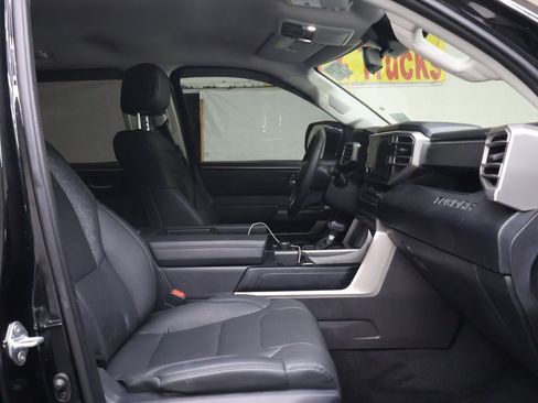 Used 2022 RAM 1500 Big Horn AWD/4WD image 9