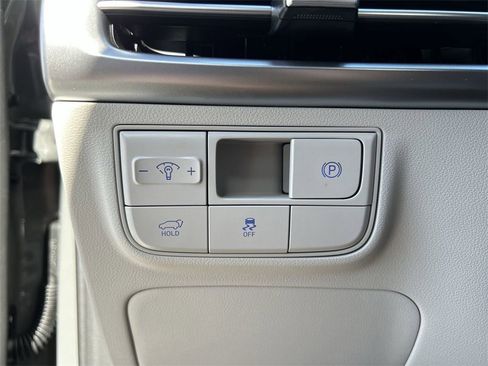 New 2026 Hyundai Tucson Limited image 27