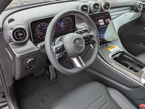 Certified 2026 Mercedes-Benz GLC 300 image 3