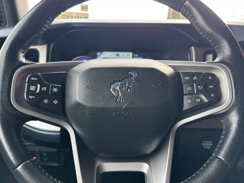 Used 2021 Ford Bronco Outer Banks image 28