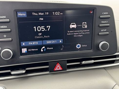 Used 2023 Hyundai Elantra SEL image 23