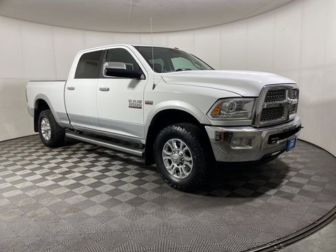 Used 2014 RAM 3500 Laramie image 2