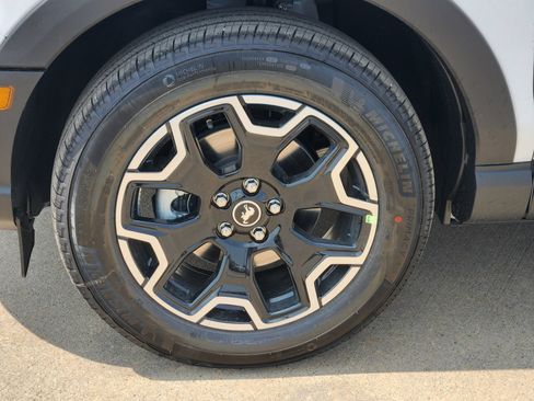New 2026 Ford Bronco Sport Outer Banks AWD/4WD image 12