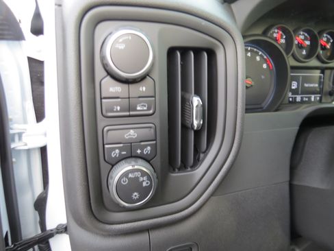 New 2025 Chevrolet Silverado 1500 W/T w/ WT Value Package image 20