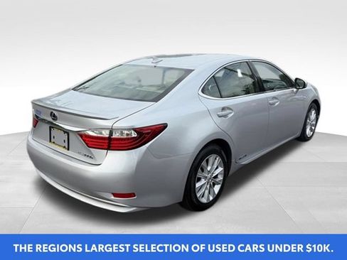 Used 2013 Lexus ES 300h w/ Luxury Pkg FWD image 4