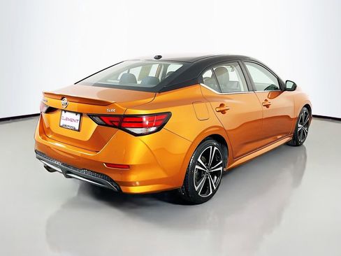 Used 2023 Nissan Sentra SR w/ Electronics Package FWD image 7