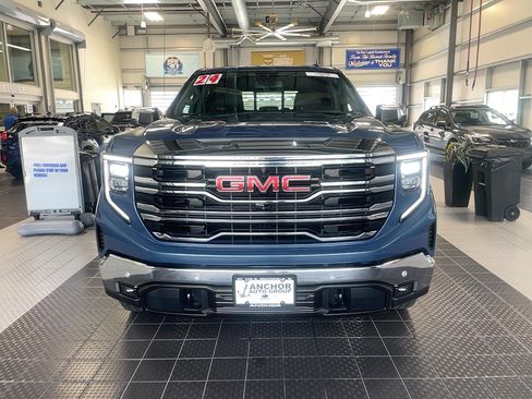Used 2024 GMC Sierra 1500 SLT w/ SLT Premium Plus Package AWD/4WD image 2