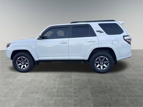 Used 2020 Toyota 4Runner Limited image 2