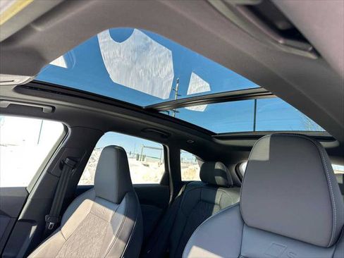 New 2025 Audi SQ5 Premium Plus image 22