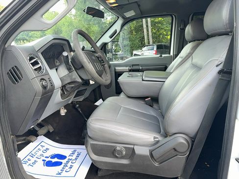 Used 2016 Ford F250 XLT image 11