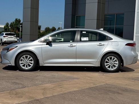 New 2026 Toyota Corolla XLE image 7