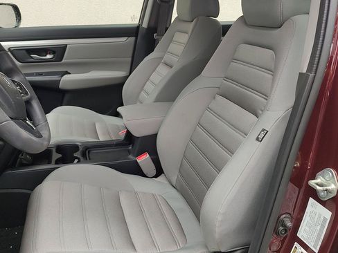 Used 2018 Honda CR-V LX image 2