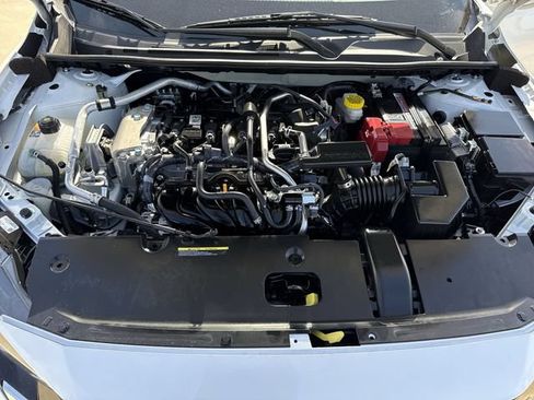 Used 2025 Nissan Sentra SV FWD image 18
