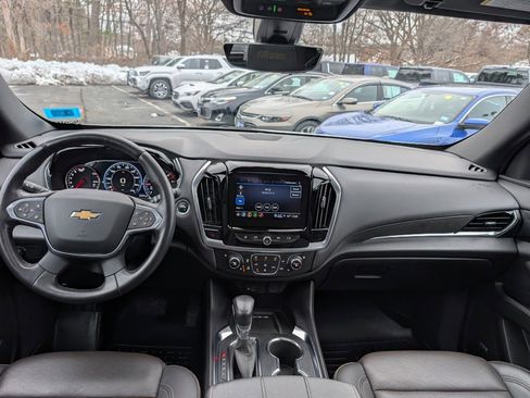 Used 2022 Chevrolet Traverse High Country image 23