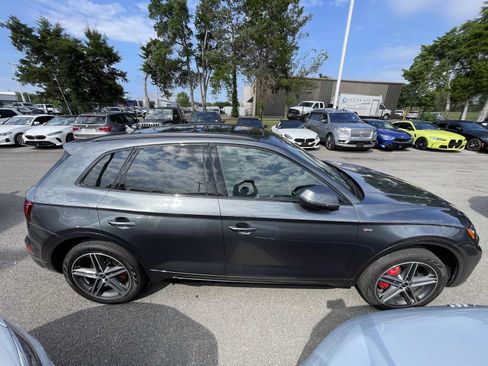Used 2024 Audi Q5 e Prestige w/ Prestige Package AWD/4WD image 8