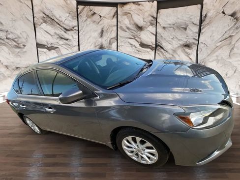 Used 2019 Nissan Sentra SV FWD image 2