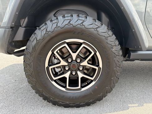 Used 2020 Jeep Wrangler Rubicon AWD/4WD image 14