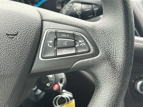 Certified 2019 Ford Escape S FWD image 25