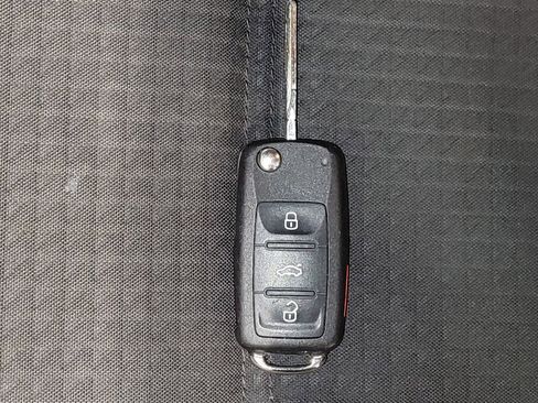 Used 2016 Volkswagen Jetta S FWD image 32