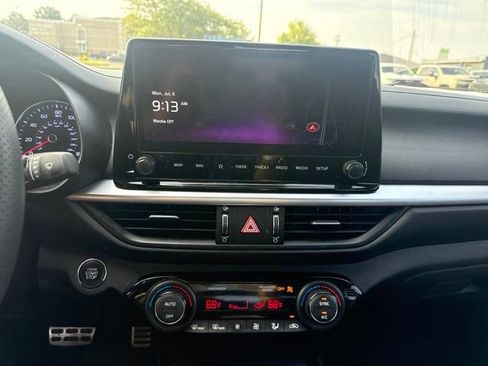 Used 2023 Kia Forte GT-Line FWD image 16