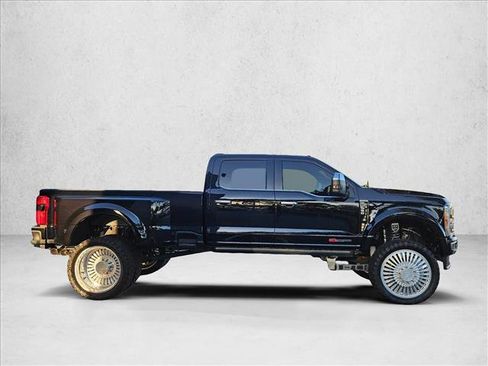Used 2024 Ford F450 Limited w/ FX4 Off-Road Package AWD/4WD image 4