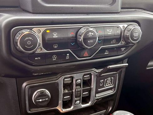 Certified 2022 Jeep Wrangler Unlimited Sport AWD/4WD image 31