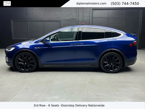 Used 2016 Tesla Model X 75D image 4