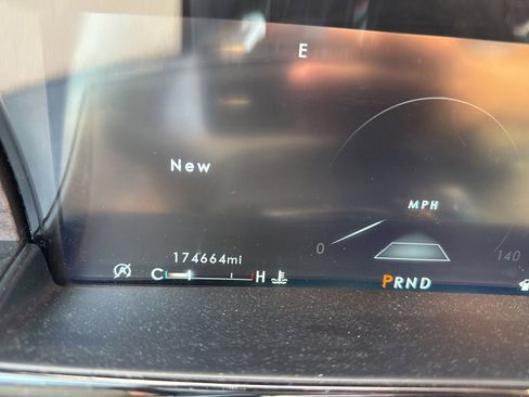 Used 2019 Lincoln Navigator L Reserve AWD/4WD image 15