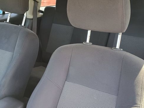 Used 2016 Jeep Patriot Latitude FWD image 17