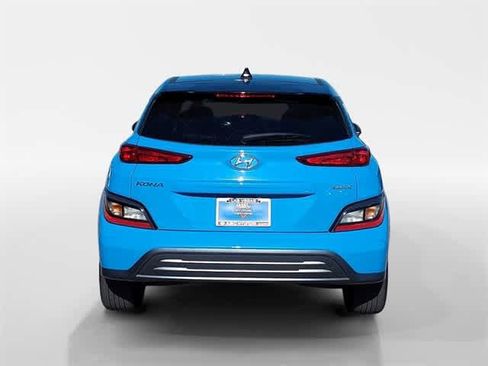 Certified 2022 Hyundai Kona SEL w/ Cargo Package image 4