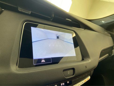 Used 2021 Cadillac XT4 Sport w/ Sun And Sound Package image 34