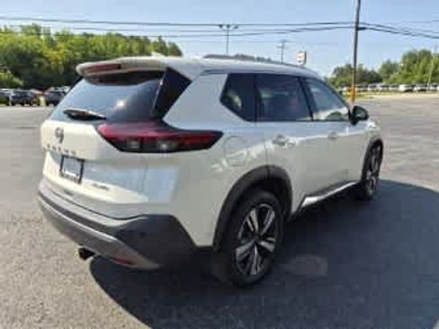 Used 2023 Nissan Rogue SL w/ SL Premium Package AWD/4WD image 6