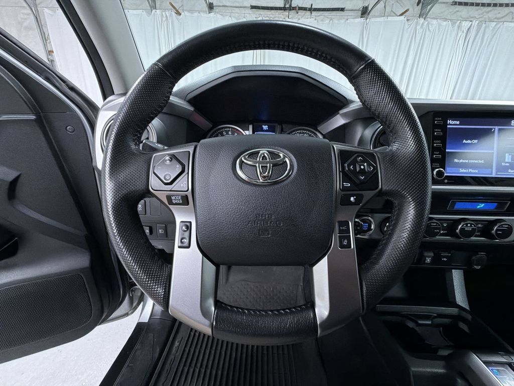 Used 2023 Toyota Tacoma SR5 AWD/4WD image 25