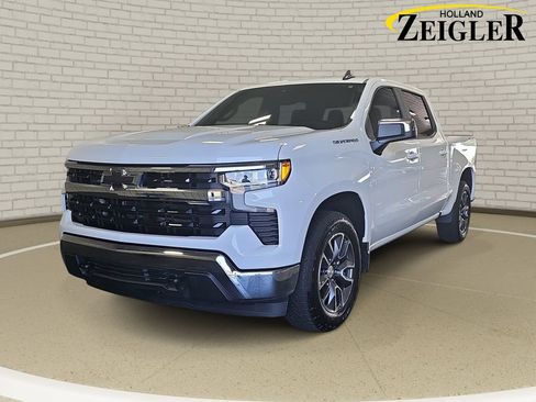 Used 2024 Chevrolet Silverado 1500 LT AWD/4WD image 1
